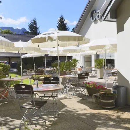 Campanile Grenoble Nord - Moirans-voreppe Hotel