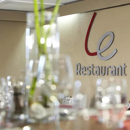 Campanile Grenoble Nord - Moirans-voreppe Hotel