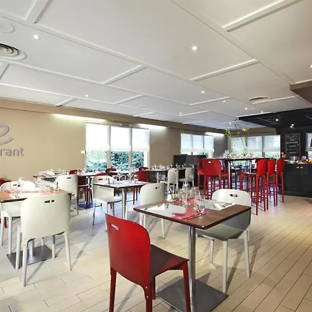 Campanile Grenoble Nord - Moirans-voreppe Hotel